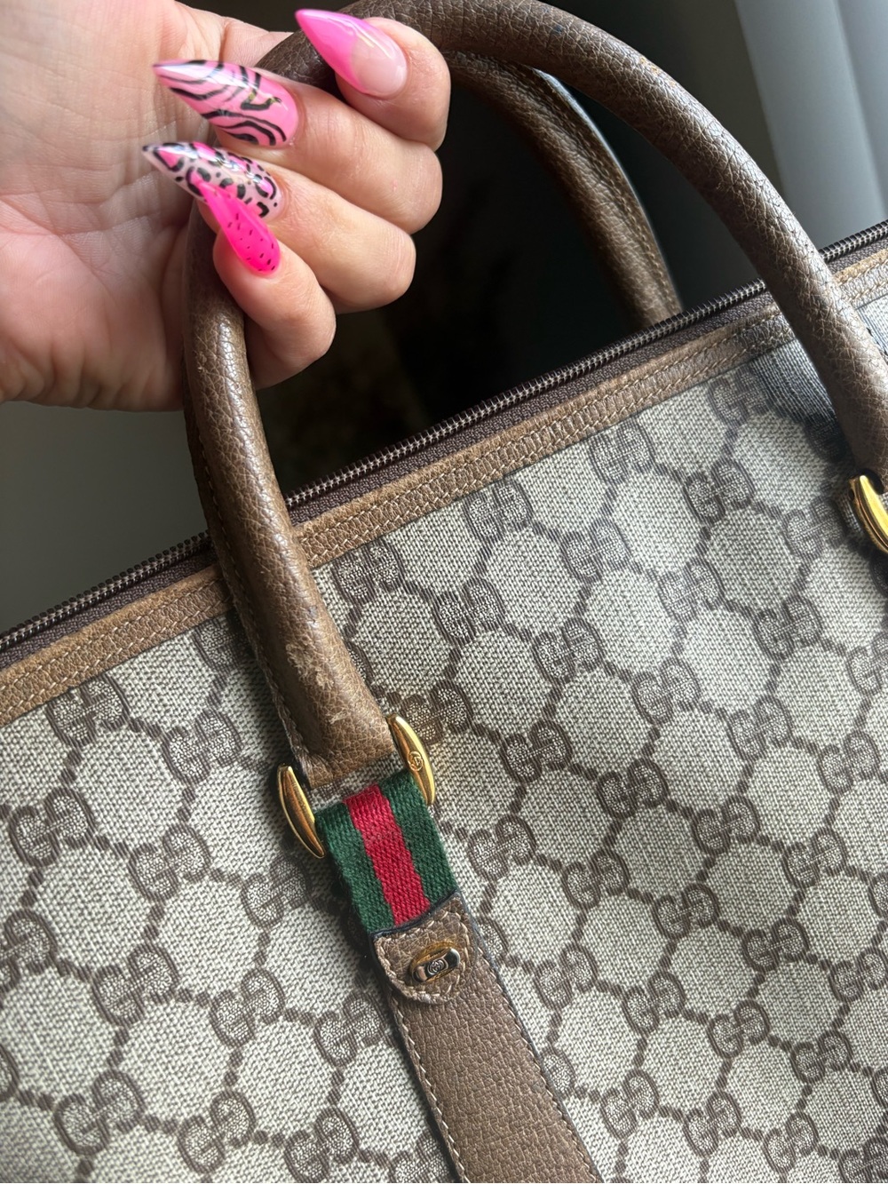 Gucci Business Bag in GG Supreme Canvas - Picture 7 of 16